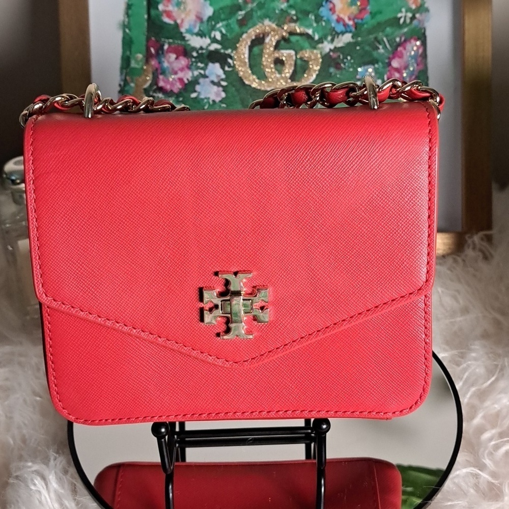Tory Burch NWOTs Kira Mini Chain Crossbody Bag
